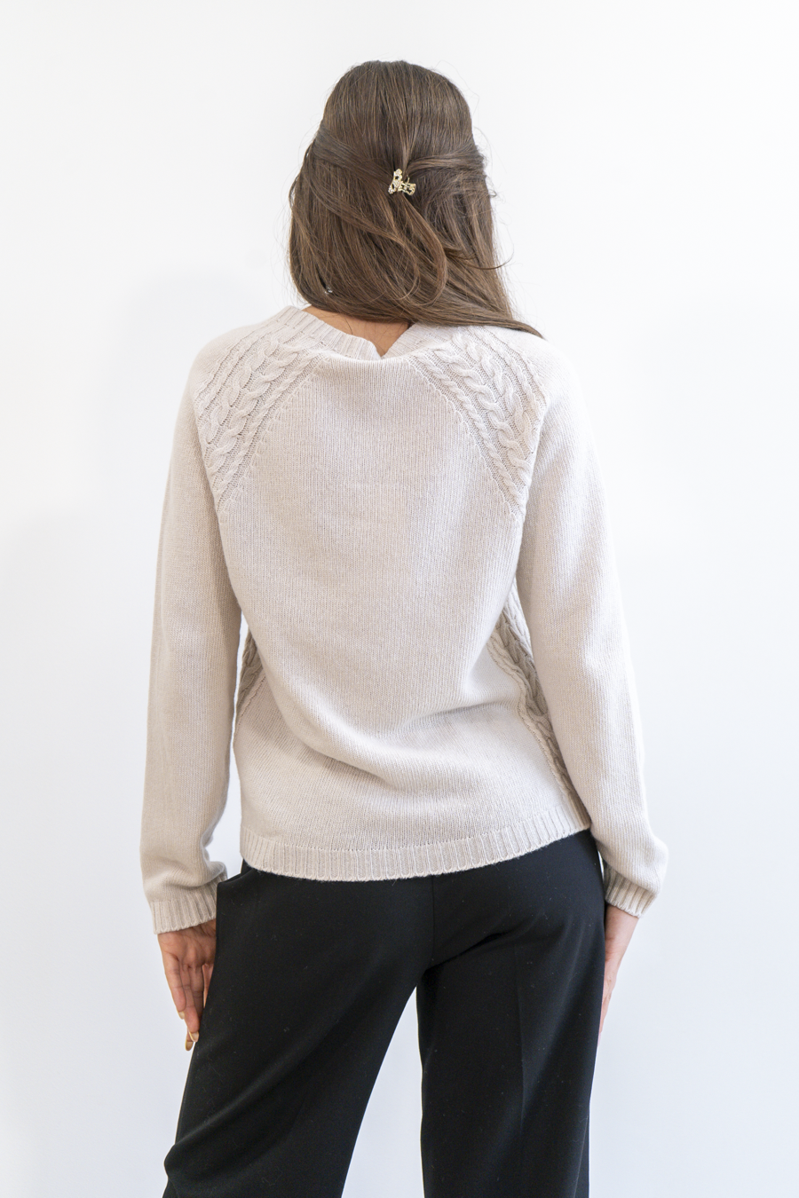 MAGLIA RAGLAN CON TRECCE IN CASHMERE