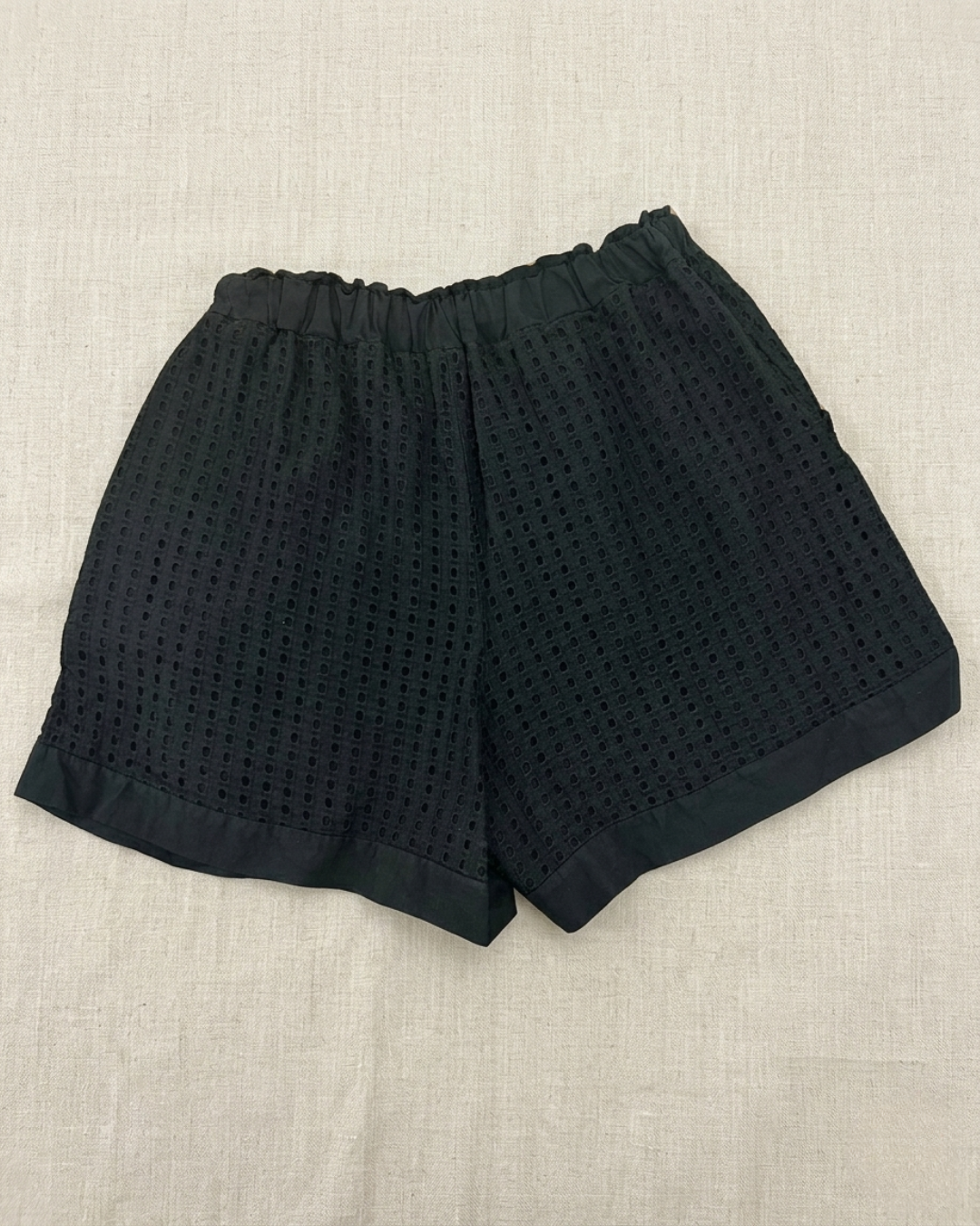 SHORTS TRAFORATO 100% COTONE