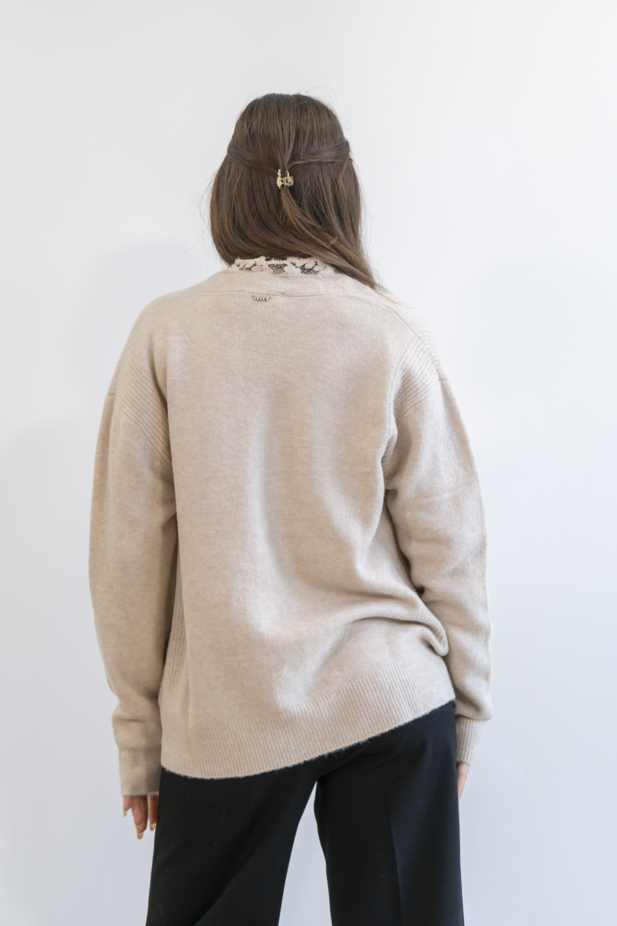 CARDIGAN CON PIZZO RICAMATO