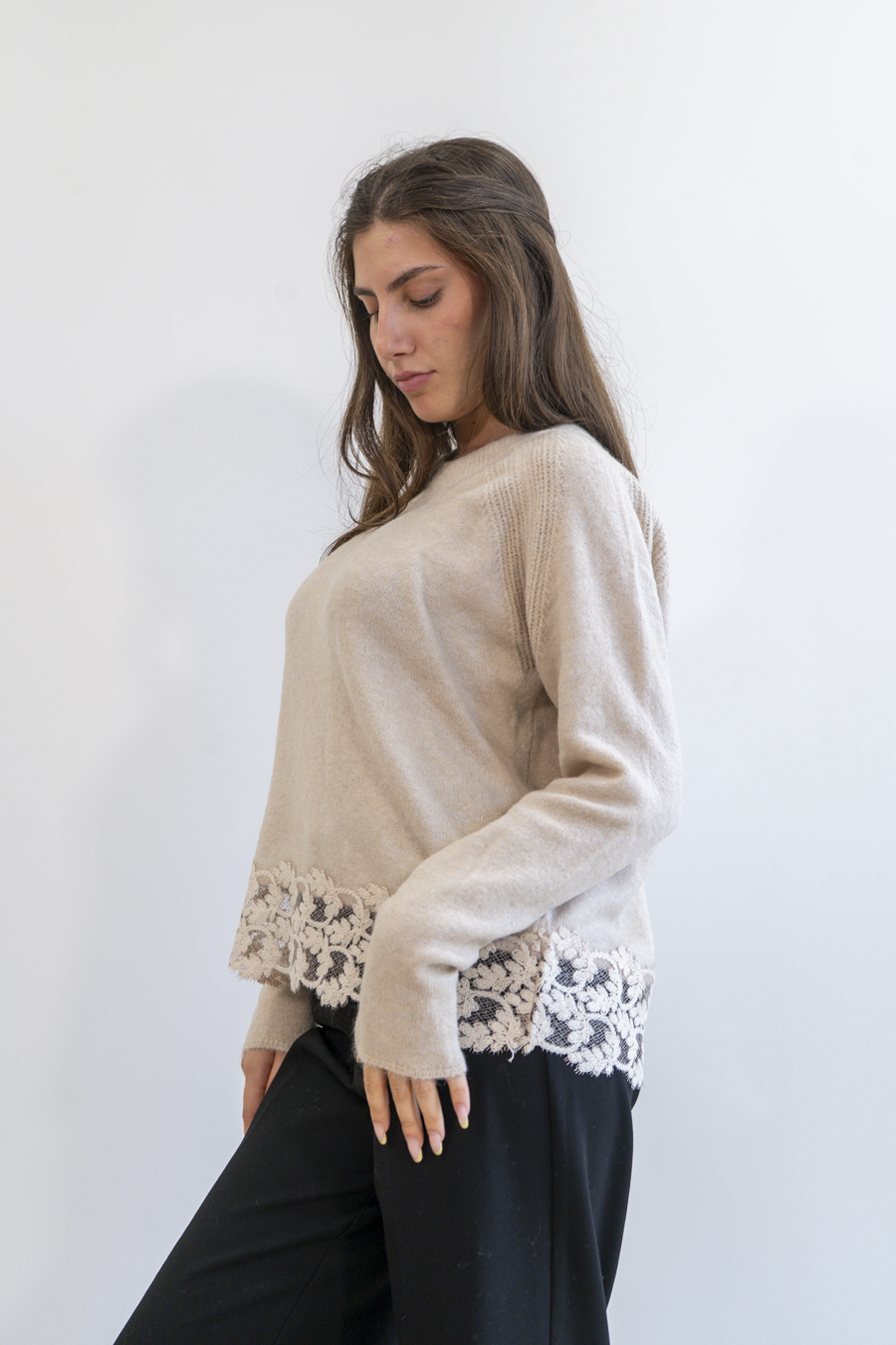 MAGLIA G/C CROP. CON PIZZO RICAMATO