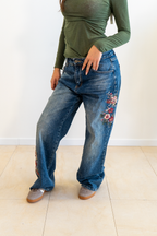JEANS CON STRASS FLOREALI
