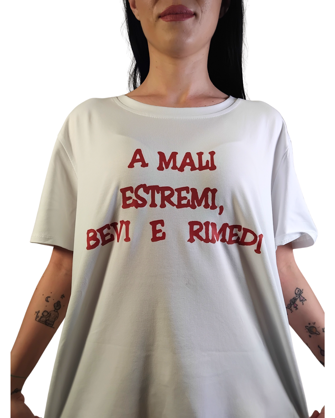 T-SHIRT "A MALI ESTREMI BEVI E RIMEDI"
