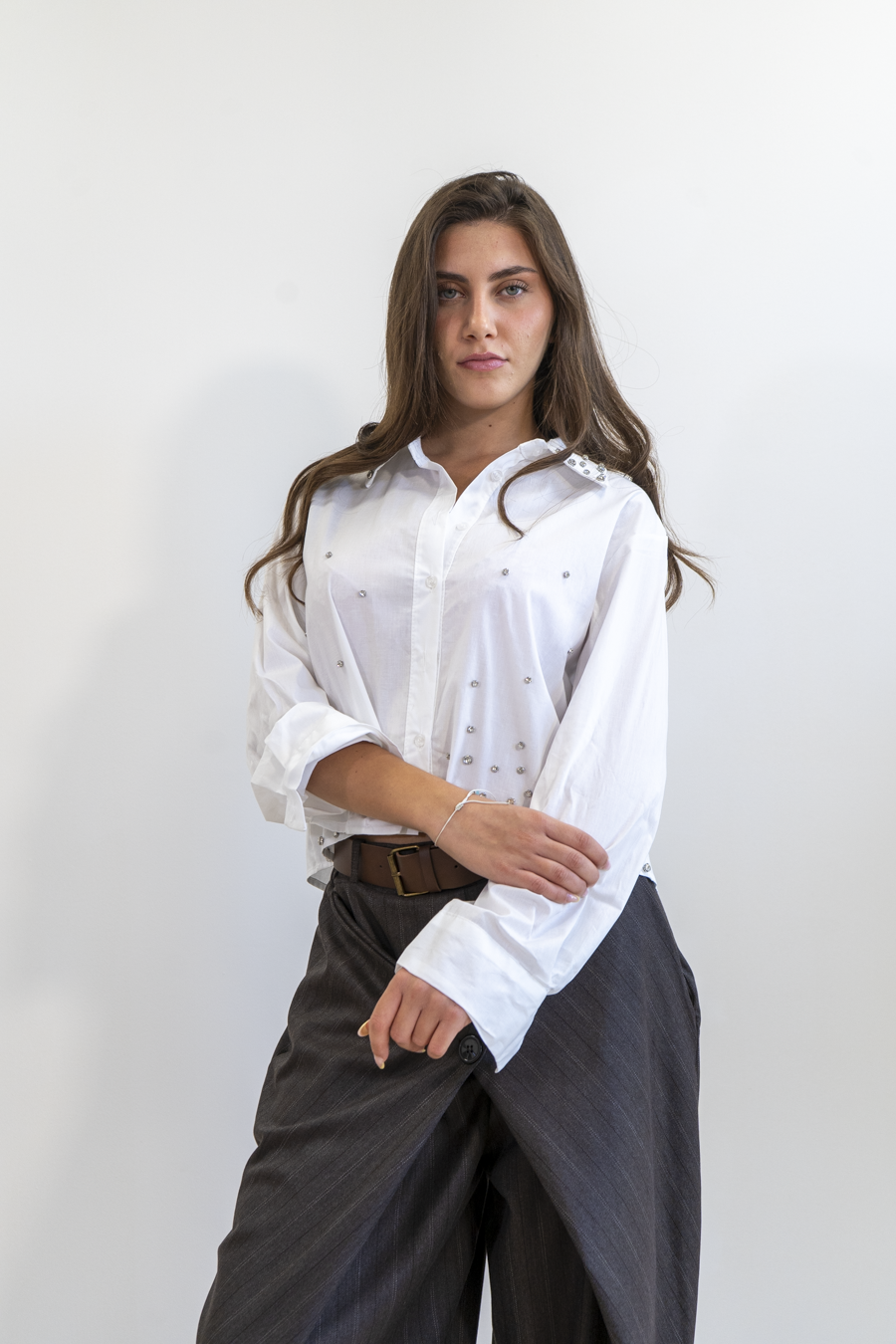 CAMICIA CON BRILLANTI