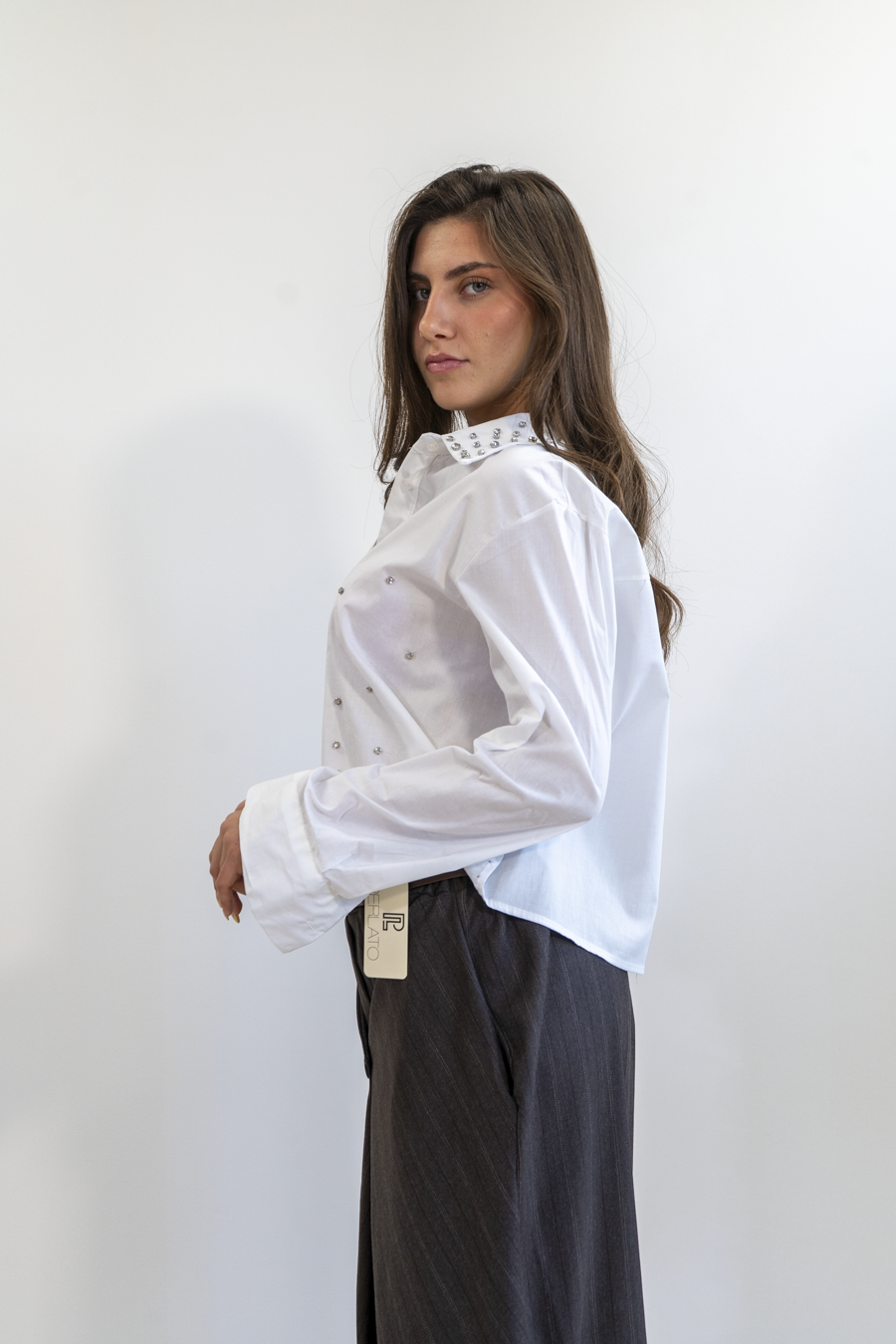 CAMICIA CON BRILLANTI